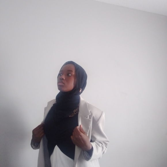 Dress - Picture 6 of 14